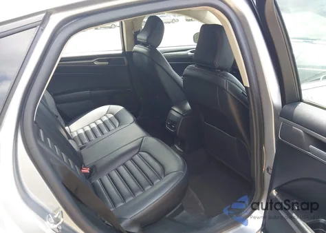 2020 Ford Fusion Sel z USA, uszkodzony, nr VIN 3FA6P0CD5LR193325